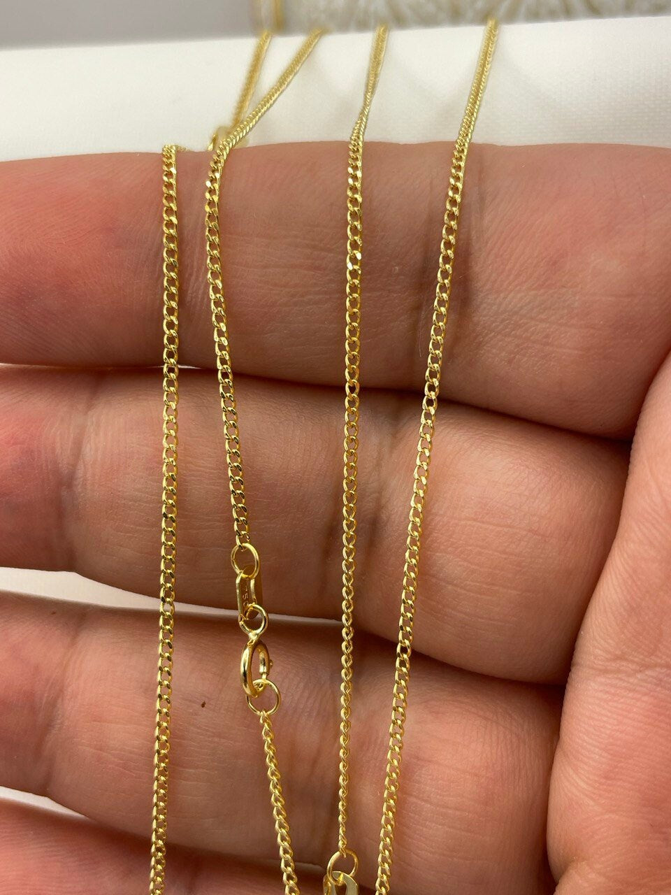 18K GOLD CURB NECKLACE (1mm),Real Gold,Solid Gold,For Him,For Her,Birthday Gift,Anniversary Gift,Gift For Dad,Gift For Mom.