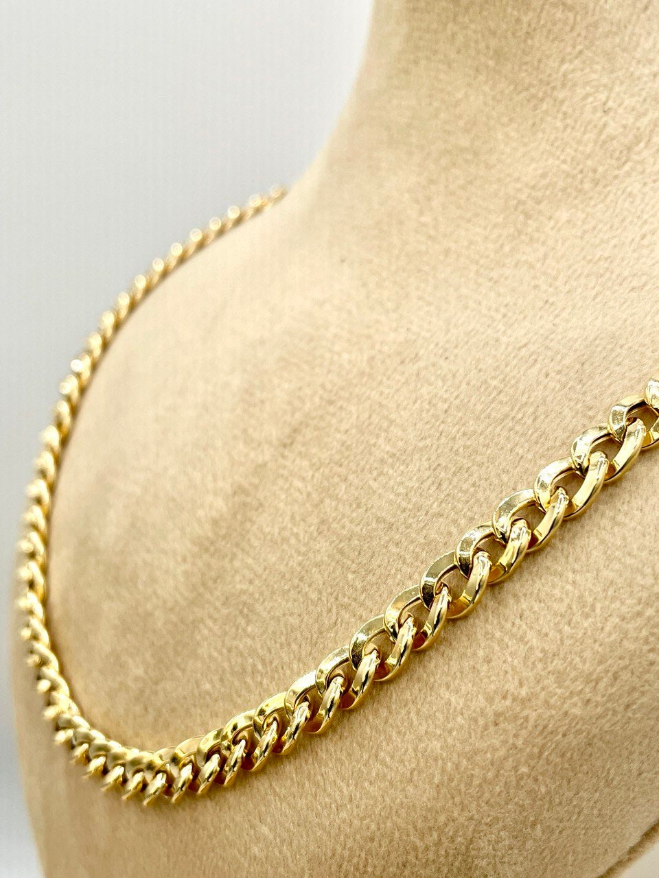 18K GOLD CURB(5.7mm) NECKLACE,Real Gold,Yellow Gold,Birthday Gift,Partner Gift,Wedding Gift,Anniversary Gift,For Her,For Him,Gift For Mom.