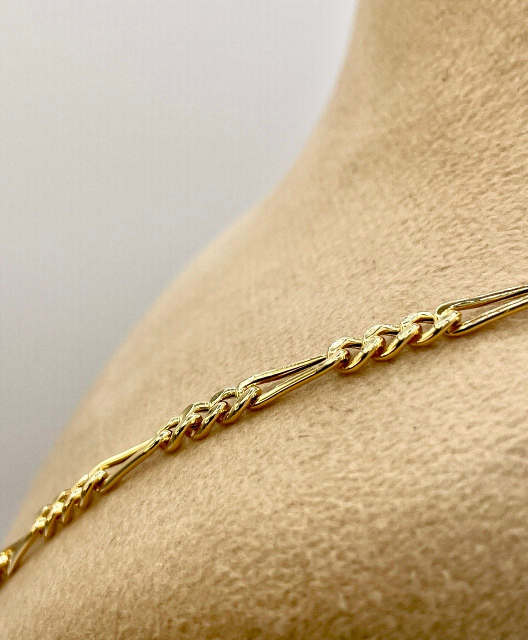 18K Gold Figaro Chain Necklace, Real 18K Chunky Gold Figaro Link Chain for Men/Women(3.5mm)_18 to 22 inches 18K Gold Chain, Birthday Gift!
