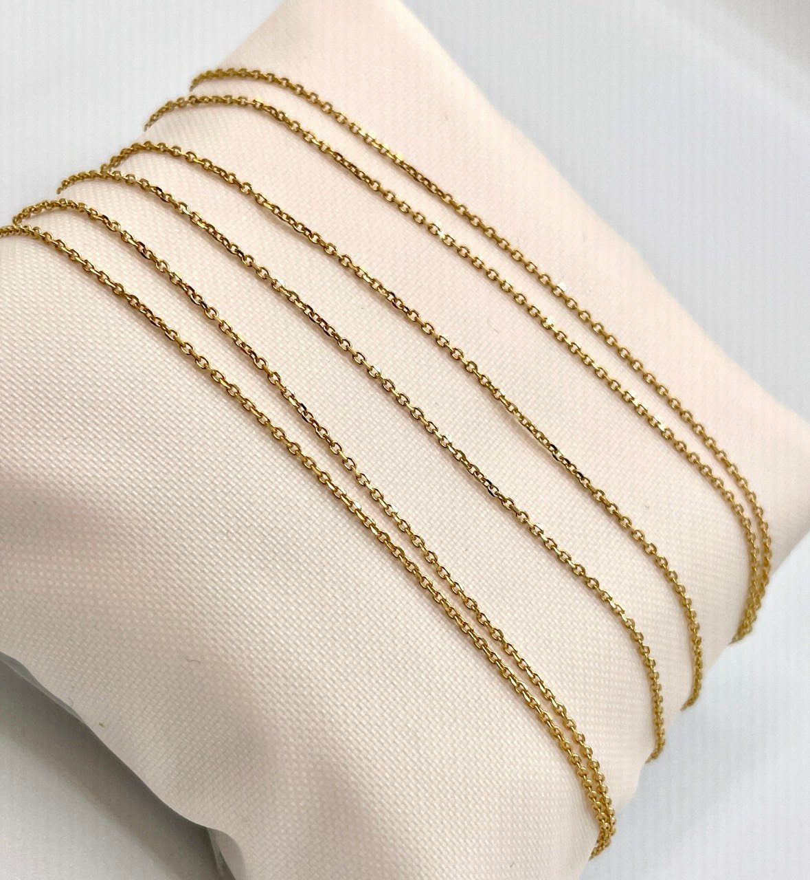 18Karat Gold Cable Necklace Chain,Real Solid 18K Gold,(1mm)Thick Diamond Cut,Birthday Gift,Gift For Men/Women,Gift For Mom,Anniversary Gift.