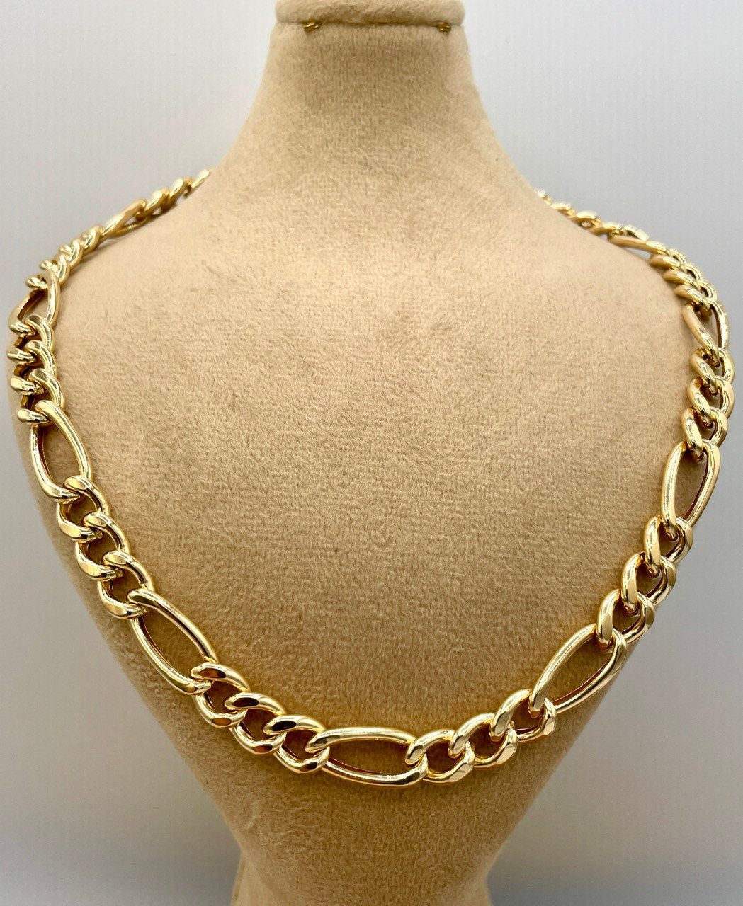 18Karat Gold Figaro Chain Necklace, Real 18K Gold Figaro Monaco Links Chain, Chunky Figaro , Gold Chain For Men/Women, Beautifully Crafted!