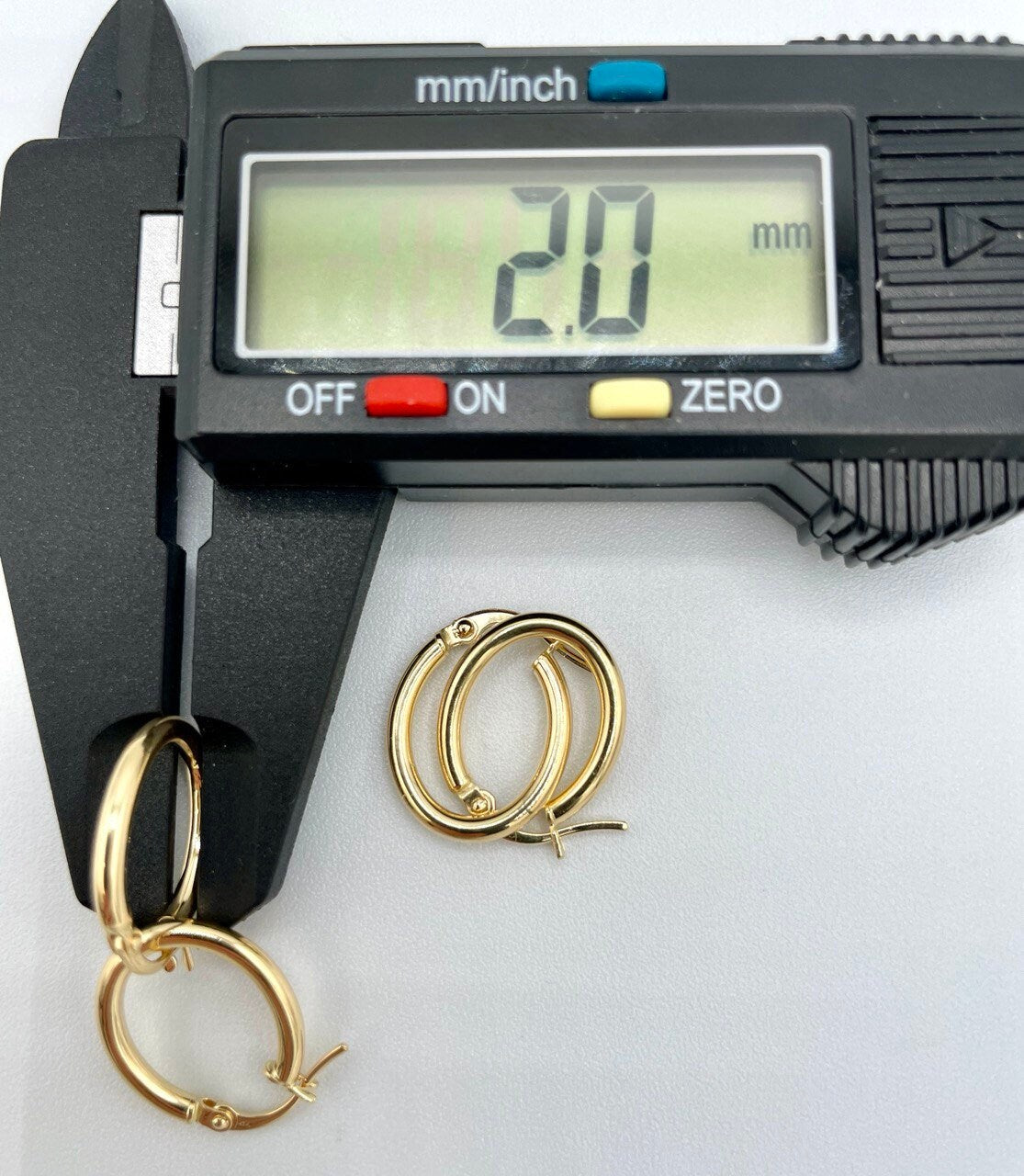 18k Gold Bold Oval Hoop Earrings | Chunky Thick Earrings, Huggie Fancy Earrings, Daily Jewelry, Christmas Gift, Birthday Gift, Gift for Her.
