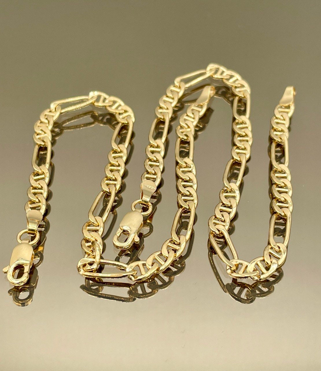 18k Solid Gold Figaro Bracelet, Yellow 18K Gold Figaro Links Bracelet,4.2MM Thick Real Gold Figaro Bracelet for Men/Women,Gifts for Him/Her!