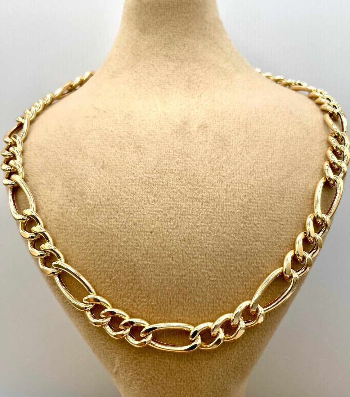 18Karat Gold Figaro Chain Necklace, Real 18K Gold Figaro Monaco Links Chain, Chunky Figaro , Gold Chain For Men/Women, Beautifully Crafted!