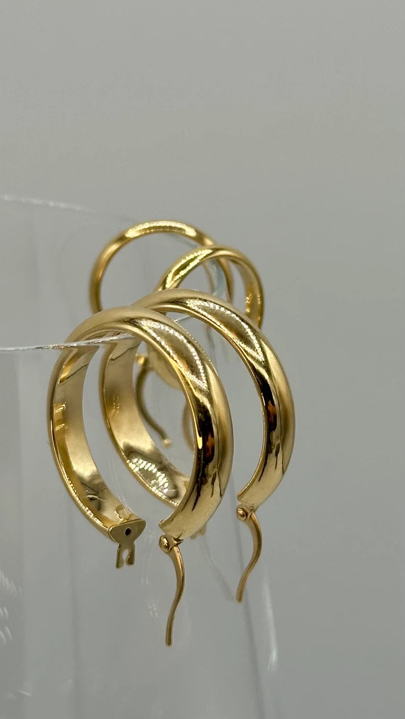 18K Gold Hoop Earrings,Real Gold, Latch back Closer,. A Must-Have Style! Classic Staple! A Perfect Gift For Every Ceremony!