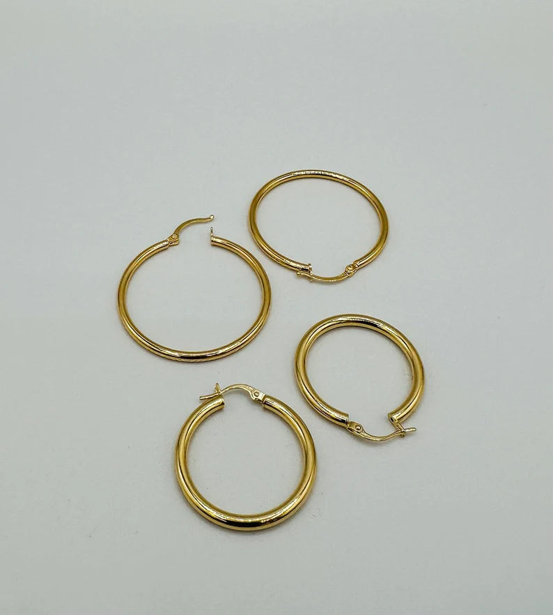 18K Gold Hoop Earrings,Real Gold, Latch back Closer,. A Must-Have Style! Classic Staple! A Perfect Gift For Every Ceremony!