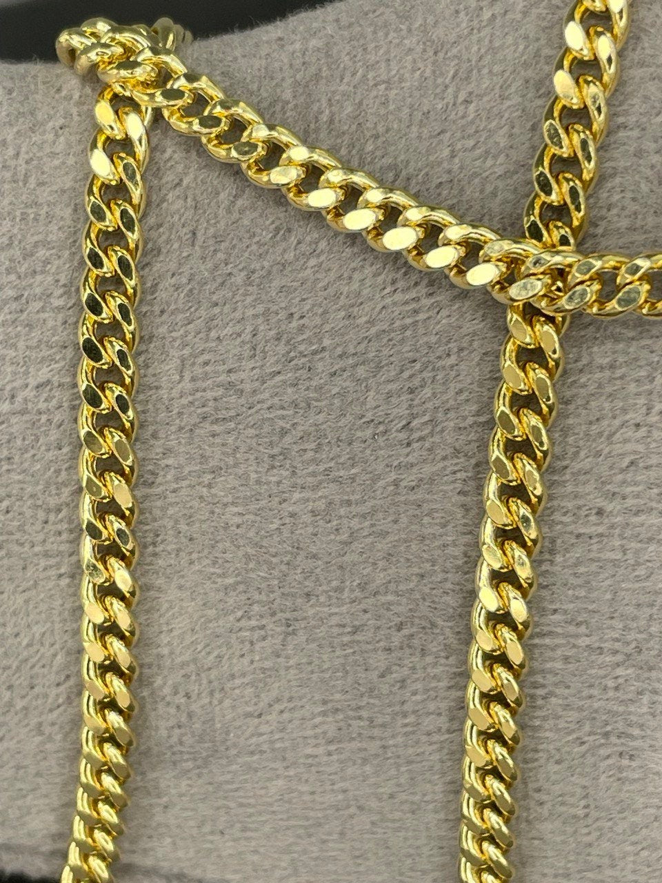 18k GOLD SOLID CURB (4MM) 22"24"26",Real Solid Gold, Christmas Gift, Anniversary Gift, Birthday Gift, For Him, For Her, Real 18k Gold.