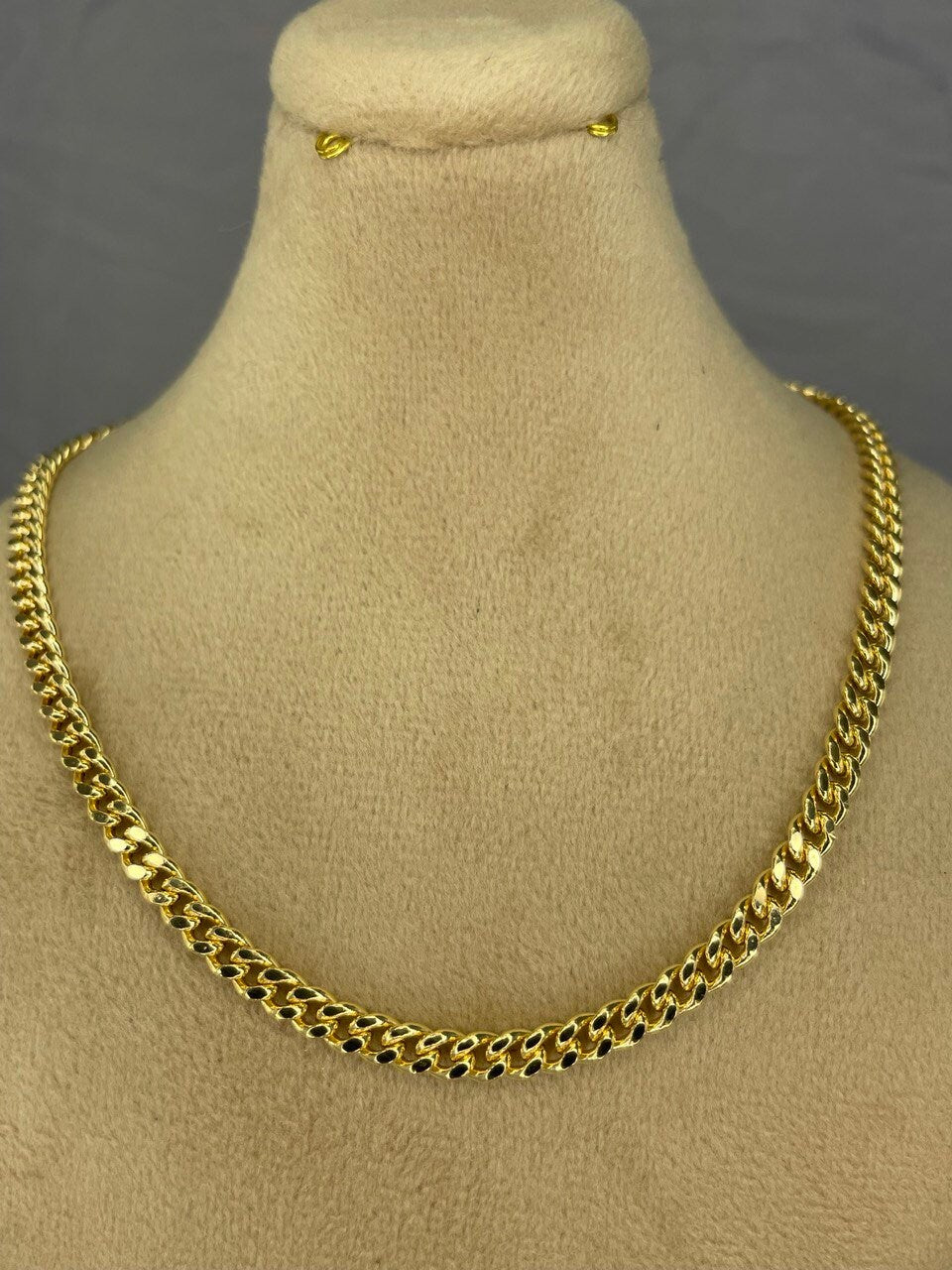 18k GOLD SOLID CURB (4MM) 22"24"26",Real Solid Gold, Christmas Gift, Anniversary Gift, Birthday Gift, For Him, For Her, Real 18k Gold.