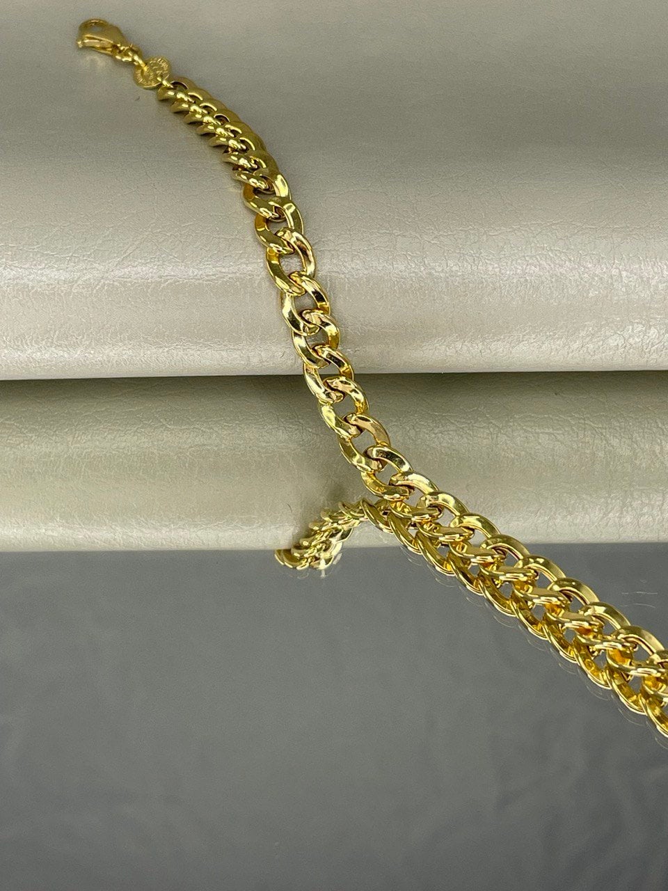 18K GOLD CURB BRACELET, Real Gold  (5.5mm) 7"_7.5"_8"_8.5"Christmas Gift, Birthday Gift, For Him , For Her, Anniversary Gift.