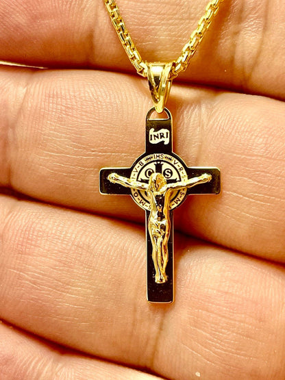 18K GOLD CROSS NECKLACE ,Real Gold,Crucifix necklace,Jesus Cross,Round box Cross,For Him, For Her,Gift for Dad,Gift For Mom,Birthday Gift.