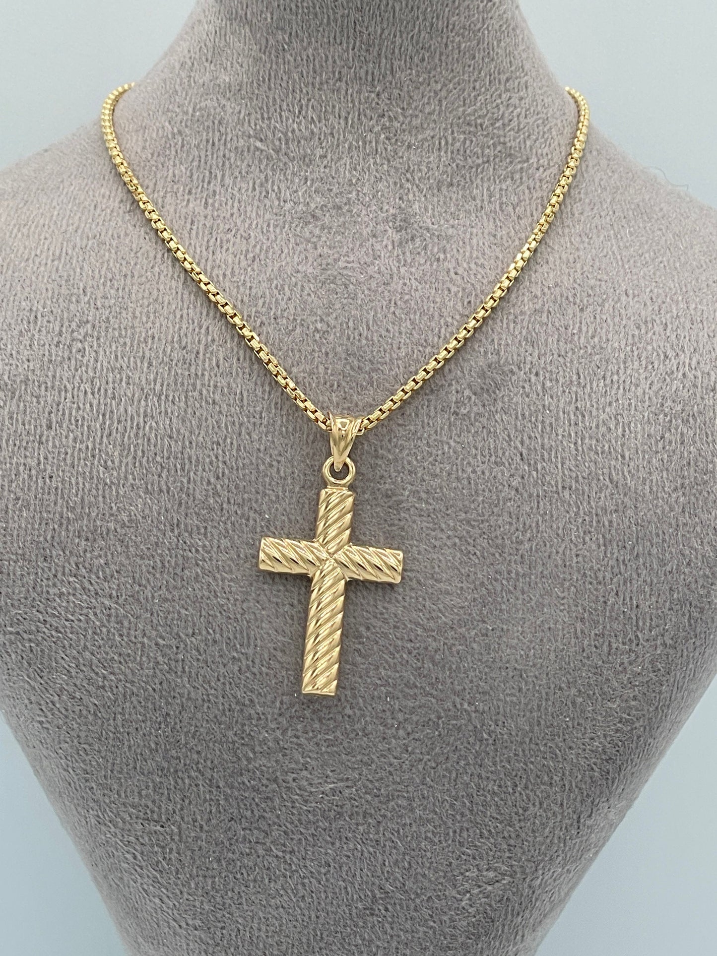 18K GOLD CROSS NECKLACE,Real Gold,Round Box,Birthday Gift,For Her,For Him,Christmas Gift,Anniversary Gift,Boyfriend Gift,Girlfriend Gift.