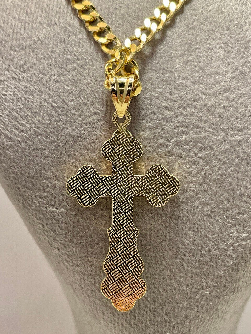18K GOLD CROSS NECKLACE Real Solid Gold Curb Chain4.5mmThick,Real Gold,Birthday Gift,Christmas Gift,For Him/Her,Gift For Mom,Boyfriend Gift.