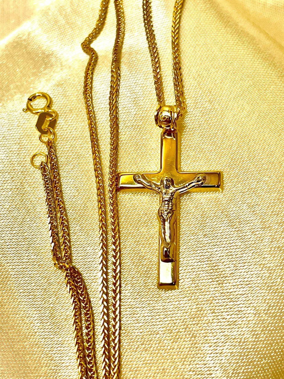 18K GOLD CROSS NECKLACE ,Jesus Cross,Real Gold,Franco Necklace Cross,crucifix Necklace,For Him,For Her,Birthday Gift,Christmas Gift.