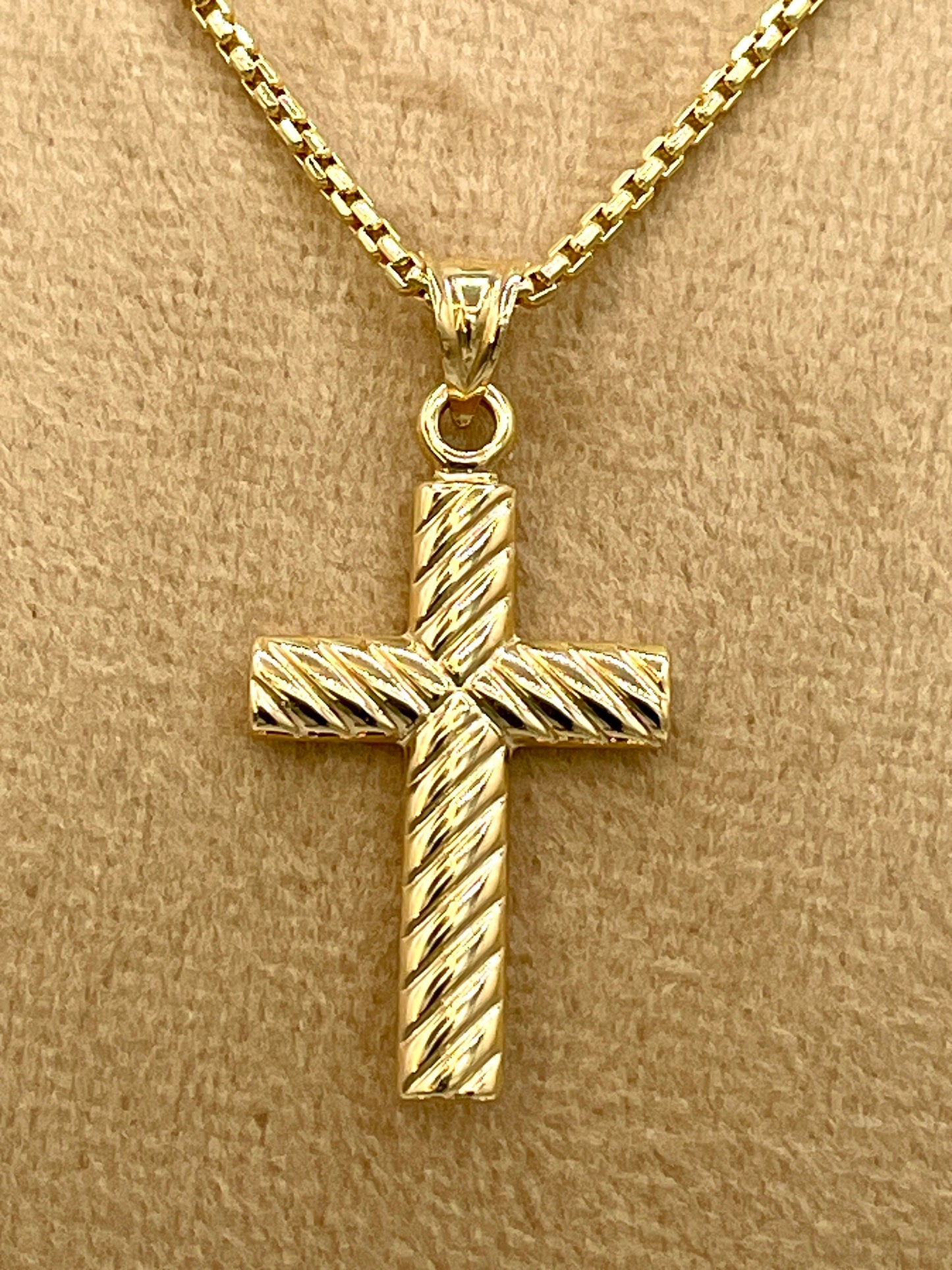18K GOLD CROSS NECKLACE,Real Gold,Round Box,Birthday Gift,For Her,For Him,Christmas Gift,Anniversary Gift,Boyfriend Gift,Girlfriend Gift.