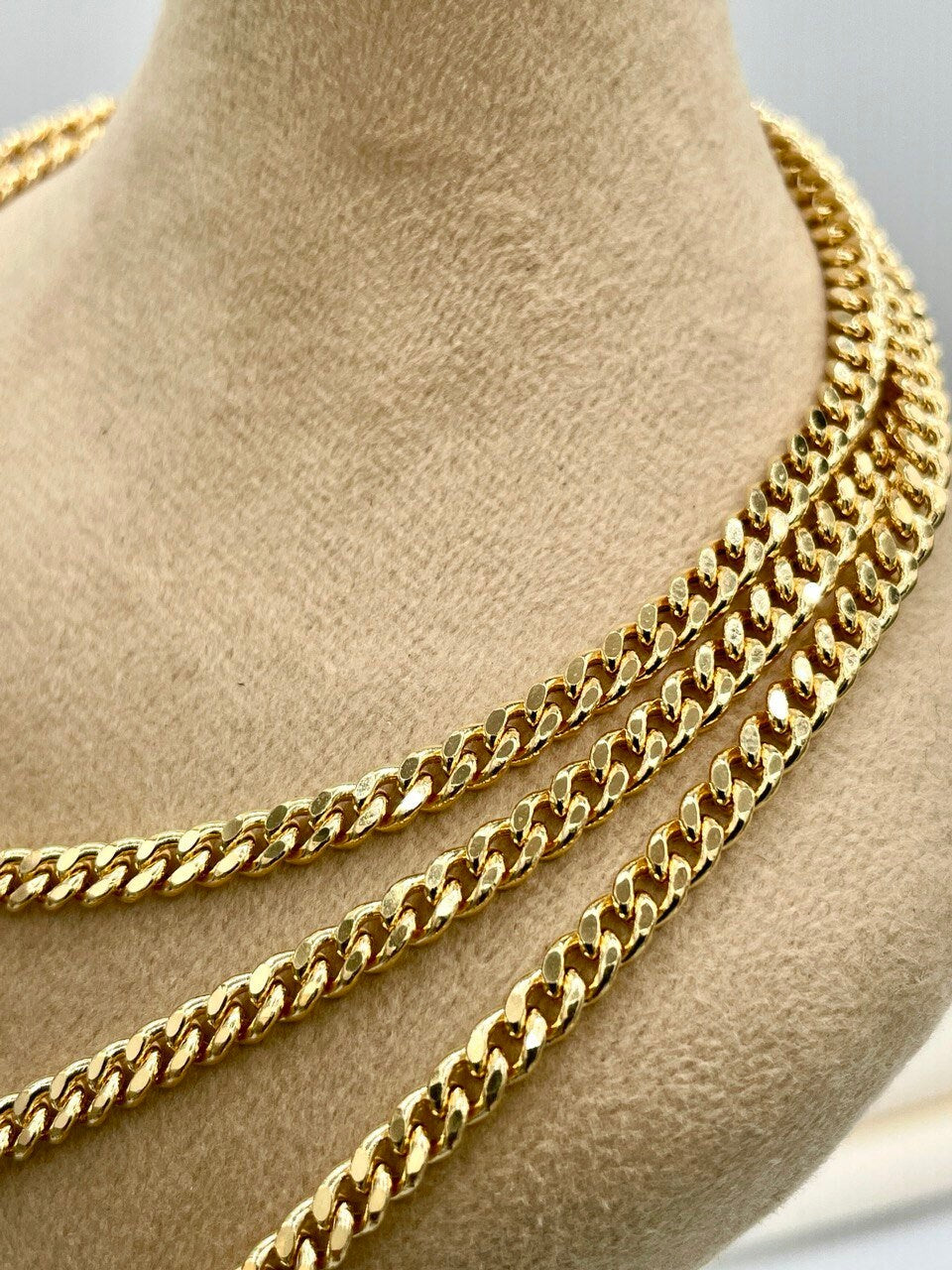 18K GOLD CURB NECKLACE (4.2mm)Solid Gold,Real Gold,Necklace Chain,For Her,For Him,Birthday Gift,Christmas Gift,Gift For Dad,Gift For Mom.