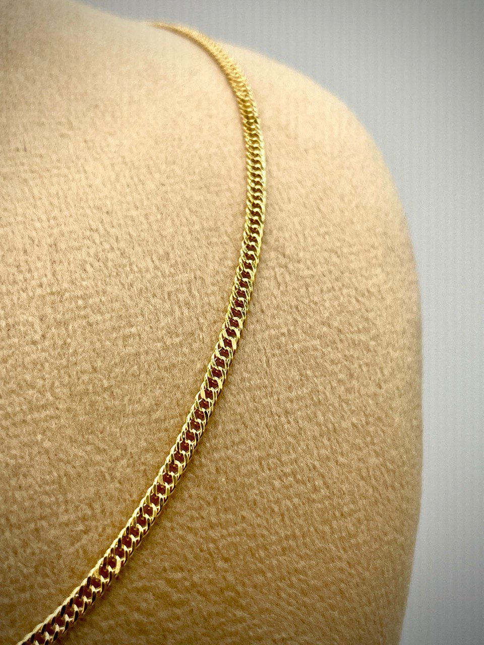 18K GOLD DOUBLE CURB(2.1mm)Necklace Chain,Diamond Cut,Birthday Gift,Partner Gift,For Her,For Him,Gift For Dad,Gift For Mom,New Style.