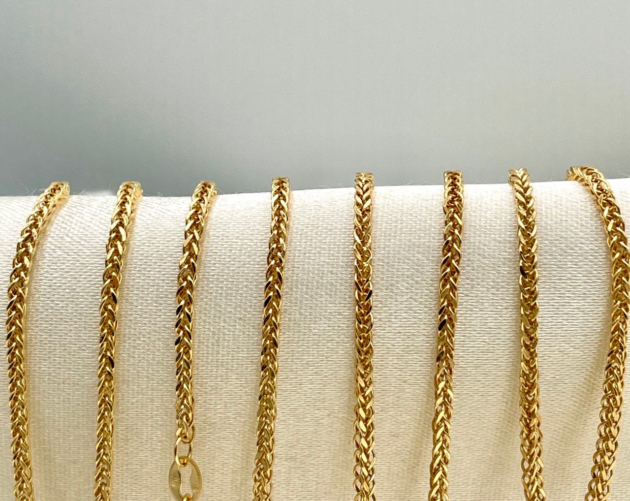 18Karat Gold Franco Necklace Chain(2mm)Thick16"_22"Length,Real 18Karat Gold ,Yellow Gold,Birthday Gift,Partner Gift,Gift for Men/Women.