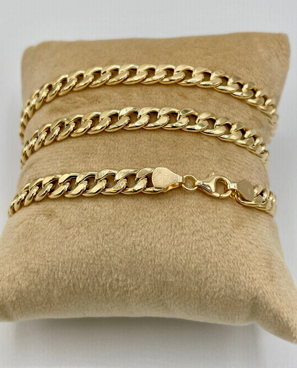 18Karat Gold Miami Cuban Chain Necklace, Real 18Karat Gold Curb Links Chain, 5.6 MM Width, Real Gold Chain for Men/Women, Chunky Gold Chain!