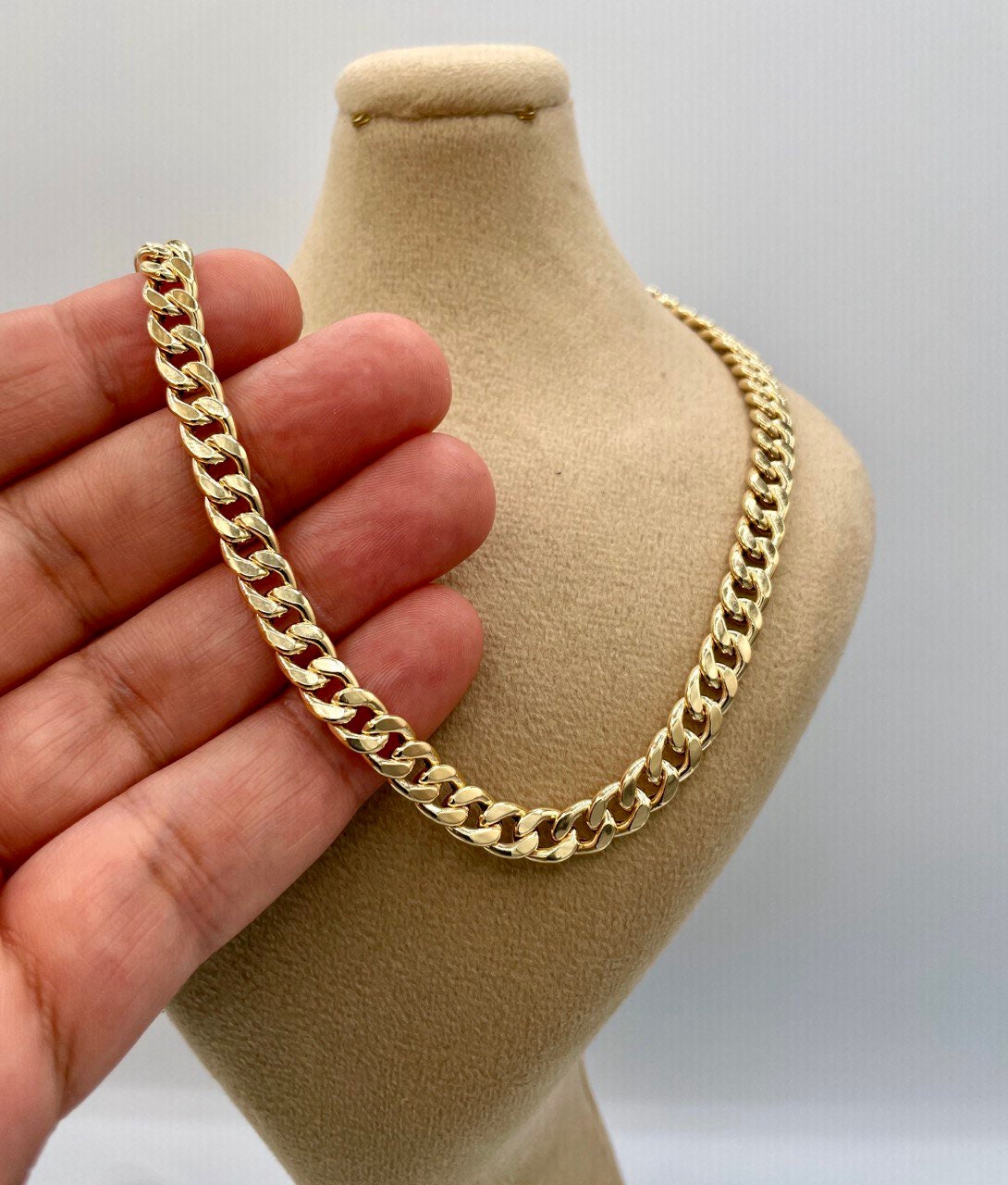 18Karat Gold Miami Cuban Chain Necklace, Real 18Karat Gold Curb Links Chain, 6.5 MM Width, Real Gold Chain for Men/Women, Chunky Gold Chain!