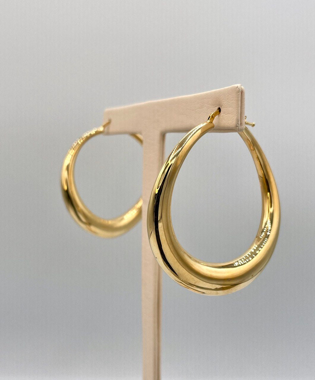 18k Gold Hoop Earrings Extravaganza: Unveiling Extra Chunky Hoop Earrings - Elevate Your Style with Bold Sophistication,Real Gold Women/Girl
