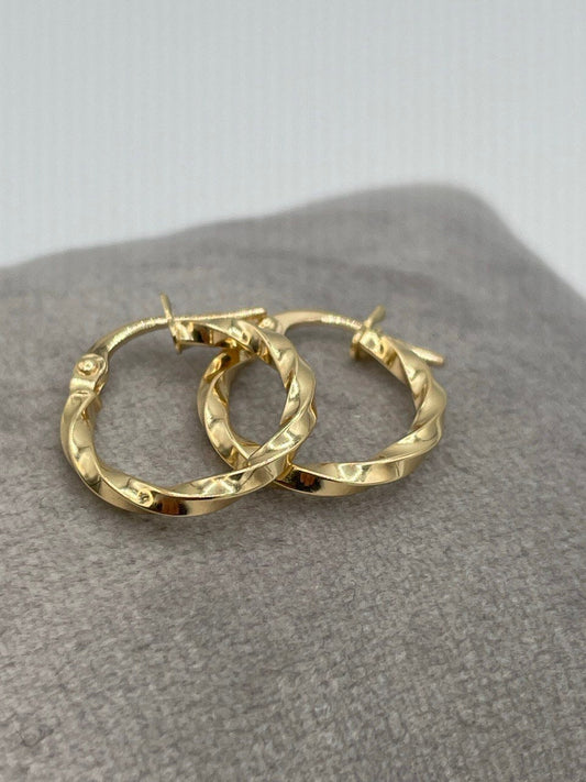 18Karat Gold Twisted Hoop Earring / Real 18Karat Gold Earrings / 14.5mm Braid Twist Hoop in 18Karat Gold,Birthday gift / Gift for Her!