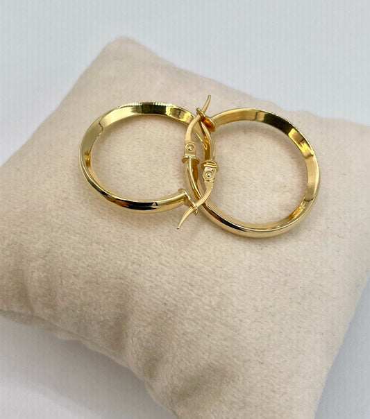 18K Gold Hoop Earrings,Real Gold, Latch back Closer,. A Must-Have Style! Classic Staple! A Perfect Gift For Every Ceremony!