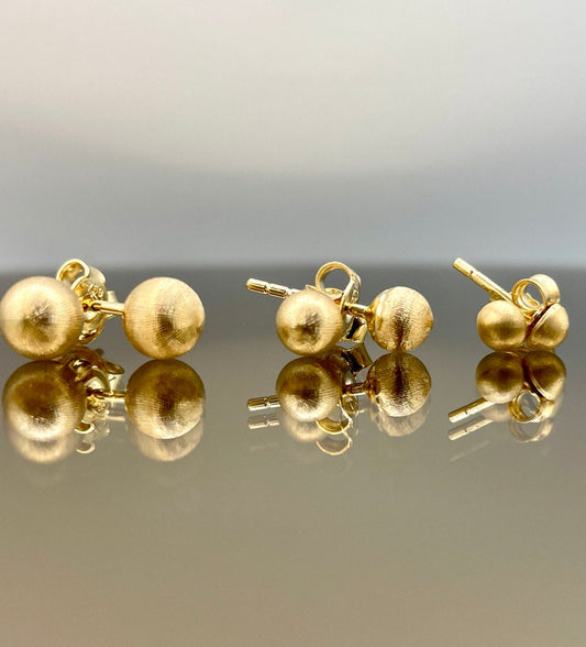 18K Stud Earrings Gold,Real Solid earrings Gold,Matte Ball Stud Earrings,A must-have addition to any jewelry collection,Birthday Gift !