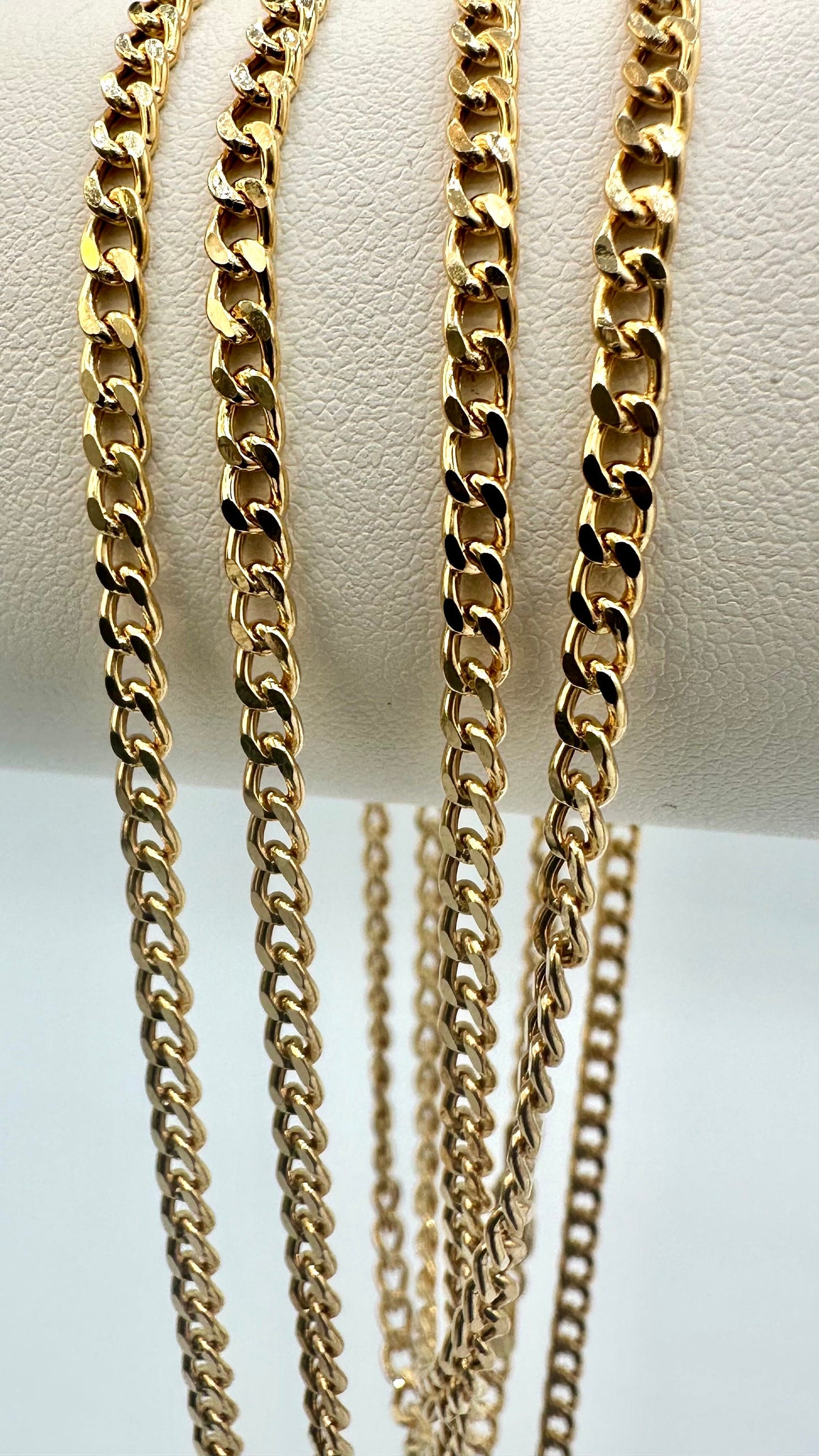 Real 18K Gold Curb Chain Necklace, Pure 18K Gold Miami Cuban Links Chain, 3MM Thick, Real Gold Chain for Men/Women, Birthday Gift!