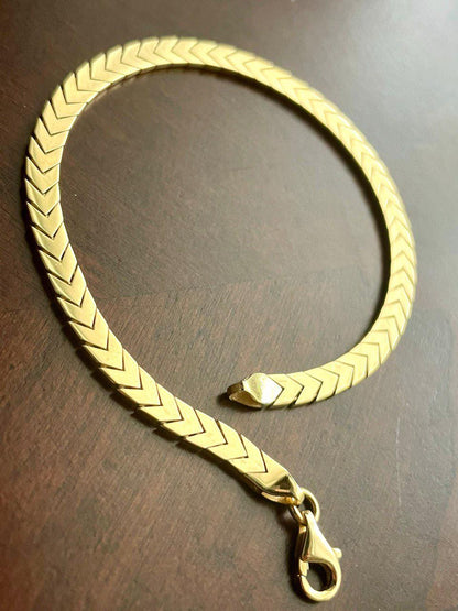 18K Solid V Link Bracelet Gold,Real Solid Gold Bracelet,Handcrafted Gold Bracelet,The Epitome of Class and Beauty,Luxury Gold Bracelet Gift.