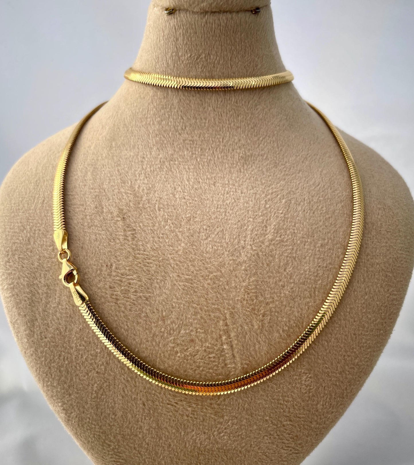 18Karat Gold Herringbone Necklace,Real Solid Gold,Yellow Gold,(3.5mm)Thick,Birthday Gift, Gift For Partner Men/Women,Anniversary Gift.