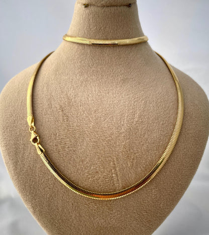18Karat Gold Herringbone Necklace,Real Solid Gold,Yellow Gold,(3.5mm)Thick,Birthday Gift, Gift For Partner Men/Women,Anniversary Gift.